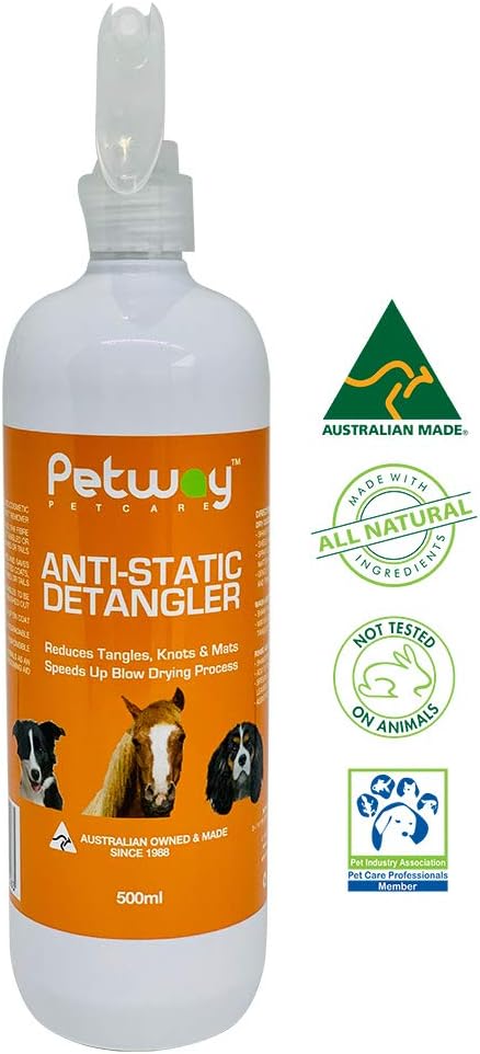 Petway Petcare Anti-Static Detangler, Dematting Spray for Dogs, Cats And Horses, Free of Phosphates, Parabens & Enzymes, Tangle Remover, Daily Grooming Aid, Soap & No Artificial Fragrence added, 500ml