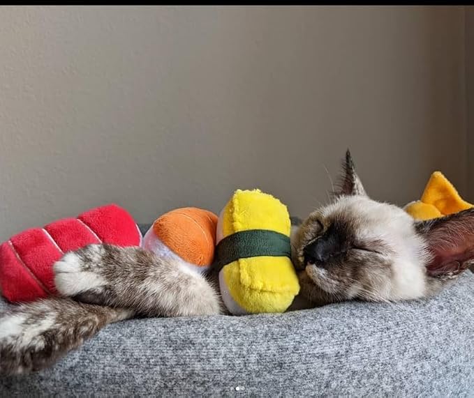 munchiecat Premium Organic Catnip Sushi Toy (1-pc) for Cats, Kittens - USA Made Durable Design for Pouncing, Batting and Play