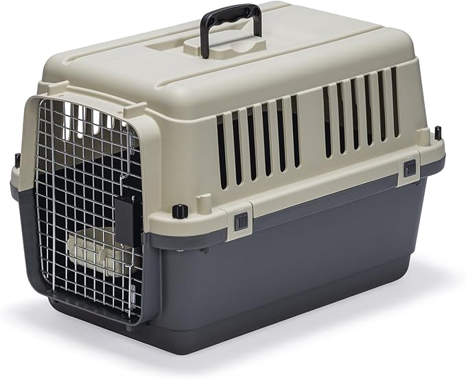 Karlie Transport Box - in Accordance with IATA Requirements for Transportation of Live Animals