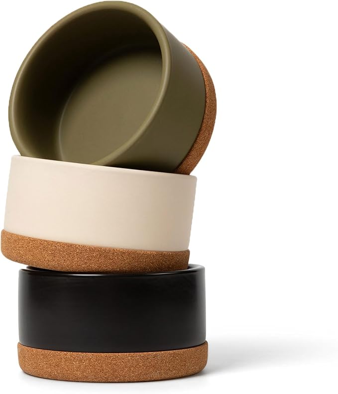 Waggo Corky Bowl – 4 Cup Non-Slip Pet Food and Water Ceramic Dish with Removable Cork Base – Dishwasher & Microwave Safe (Buttercream)