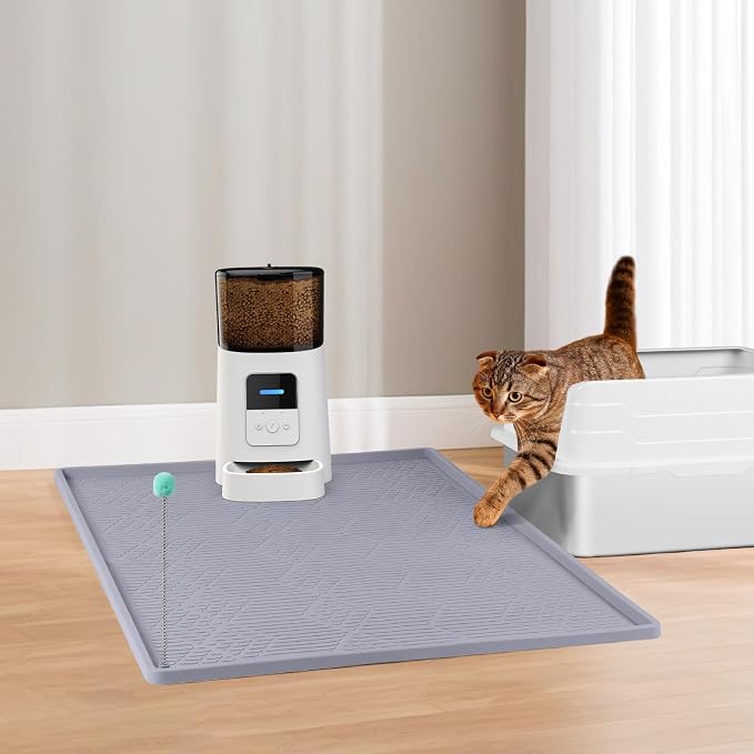 Large Cat Litter Mat with Toy Ball, 34'' x 22'' Silicone Cat Litter Trapping Mat for Scatter Control, Soft on Kitty Paws, Easy to Clean (Light Grey)