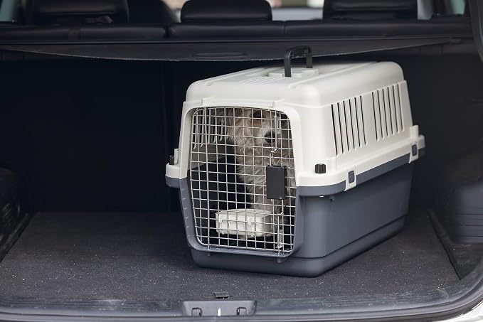 Karlie Transport Box - in Accordance with IATA Requirements for Transportation of Live Animals