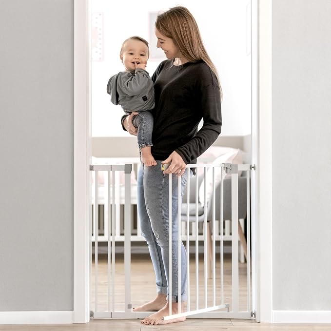 hauck Open N Stop Pressure Fit Baby & Pet Safety Gate w/ 8" Extension, Accommodates 37.8 to 39.75" Wide Home Doorway, Stairway, or Hallway, White