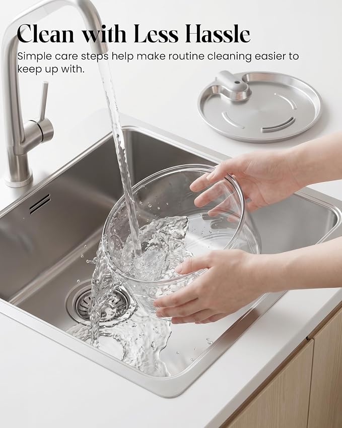 Tomxcute Glass Cat Water Fountain - 108oz/3.2L Ultra-Quiet Cat Fountain for Drinking, Elegant Easy to Clean Glass Pet Water Fountain for Cats, Small Dogs, Multiple Pets, Model Number P11G1