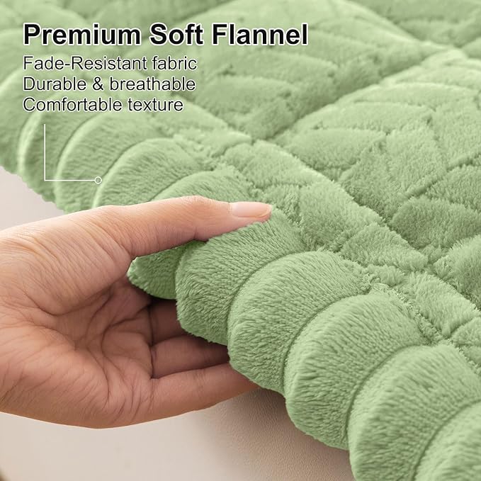 Smiry Couch Cover for Dogs, Non Slip Fuzzy Pet Sofa Covers Washable for 3 Cushion Couch, Soft Thick Furniture Protector for Cats Dogs, Against Fur, Dirt, Scratch Resistant (Grass Green, 35.4"x82.7")