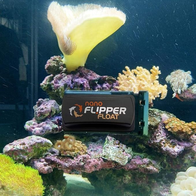 Flipper Cleaner Float - 2-in-1 Floating Magnetic Aquarium Glass Cleaner & Flipper Nano Aquarium Scraper Replacement Blades