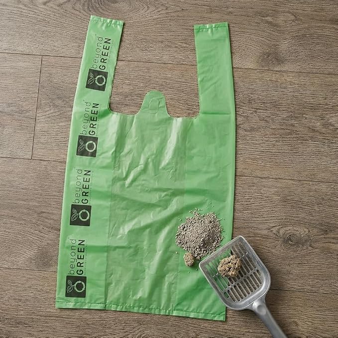beyondGREEN Cat Litter Waste Bags with Handles, 100 Count — Green, Strong 20 Micron Litter Pick-Up Bags, Easy-Tie, 8" x 16" with 2.5" Gussets, Made in USA