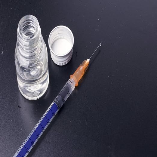 100 Pack 1ml 25Ga Plastic Syringe with Measurement for Scientific Labs, Industrial Dispensing Animal and Pet Supplies, Disposable Individually Wrapped (100, 1ml 25Ga)