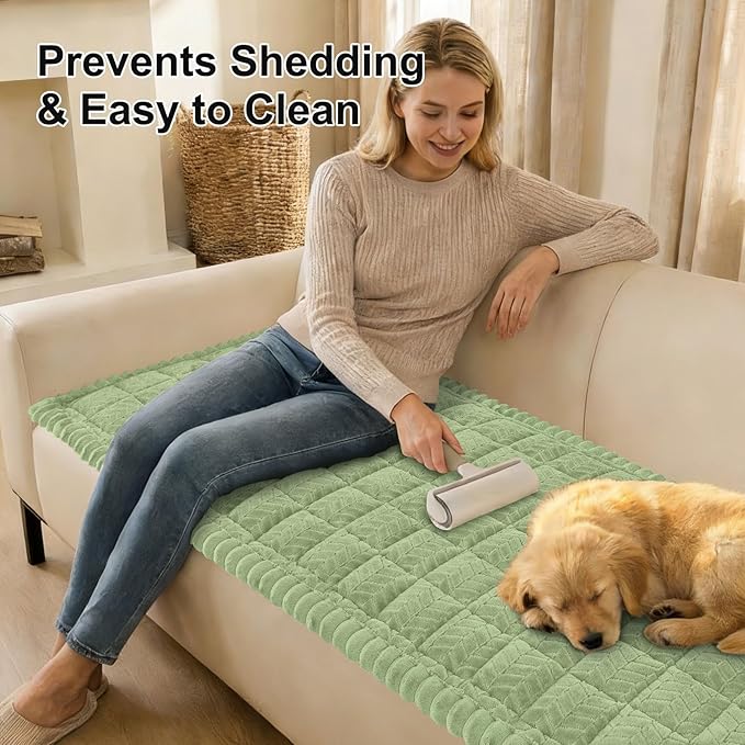 Smiry Couch Cover for Dogs, Non Slip Fuzzy Pet Sofa Covers Washable for 2-3 Cushion Couch, Soft Thick Furniture Protector for Cats Dogs, Against Fur, Dirt, Scratch Resistant (Grass Green, 27.6"x59")