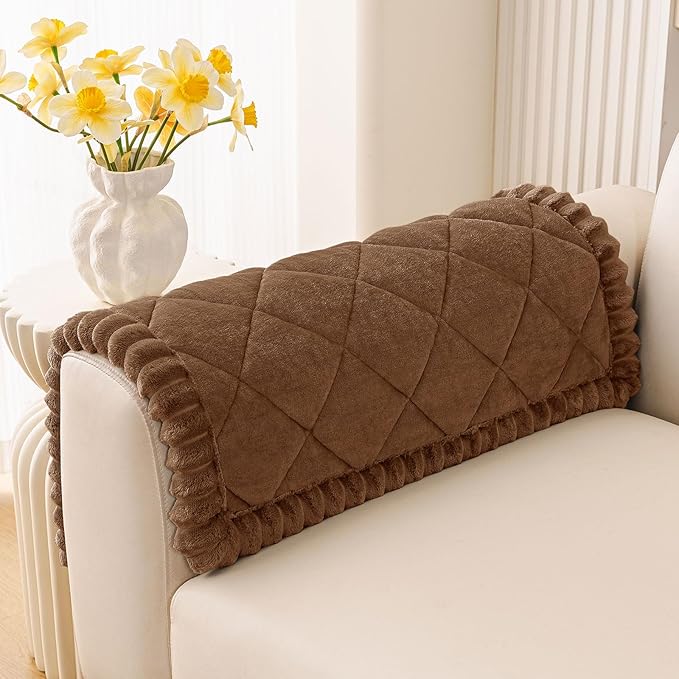 Smiry Couch Cover for Dogs, Non Slip Washable Pet Sofa Protector for Large Dogs, Cats, Fuzzy Plush Sofa Covers Backrest & Armrest, Against Fur, Dirt & Scratch Resistant, Brown, 27.6"×27.6"