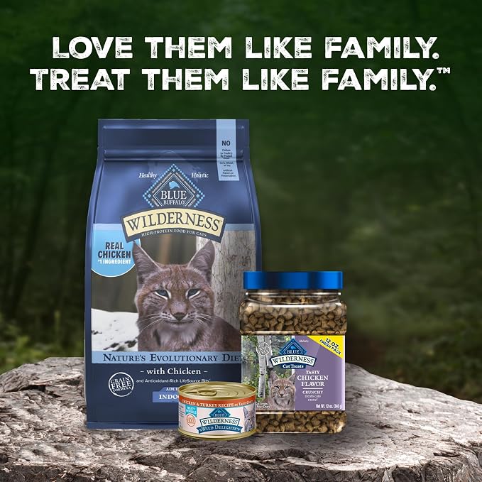 Blue Buffalo Wilderness Tasty Chicken Crunchy Cat Treats, Grain-Free Cat Treats, Real Chicken, Natural Ingredients, Enhanced with Vitamins, Minerals & Other Nutrients, Great for Training, Tub 12 oz.