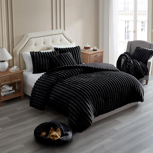 Riverbrook Home Everett Covered Round Cuddly Pet Bed, Black, Small