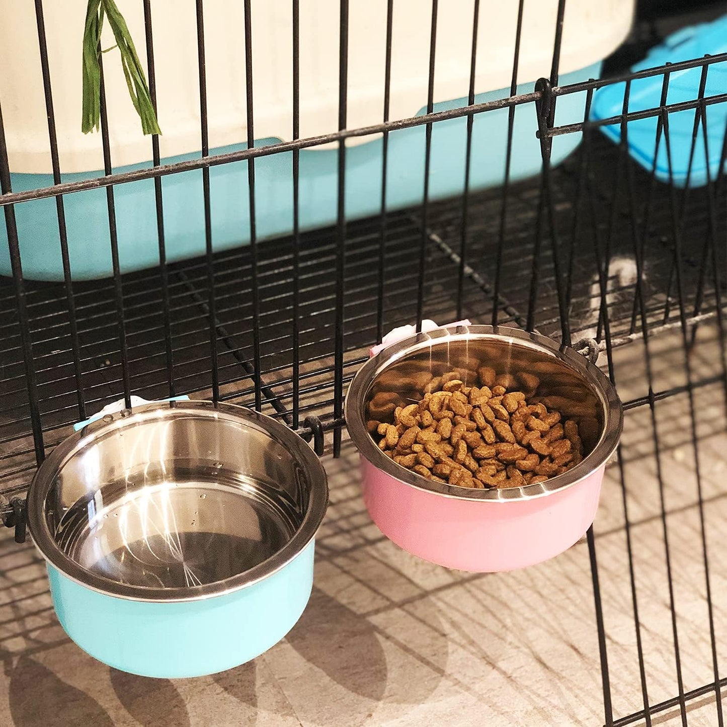 HERCOCCI Dog Crate Bowl, Removable Stainless Steel Pet Kennel Cage Hanging Food Bowls and Water Feeder Coop Cup Prevent Overflow for Puppy, Medium Dog, Cat, Rabbit, Ferret (3PCS)