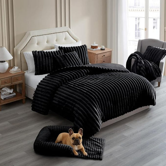 Riverbrook Home Everett Long Sofa-Style Pet Bed, Black, Small