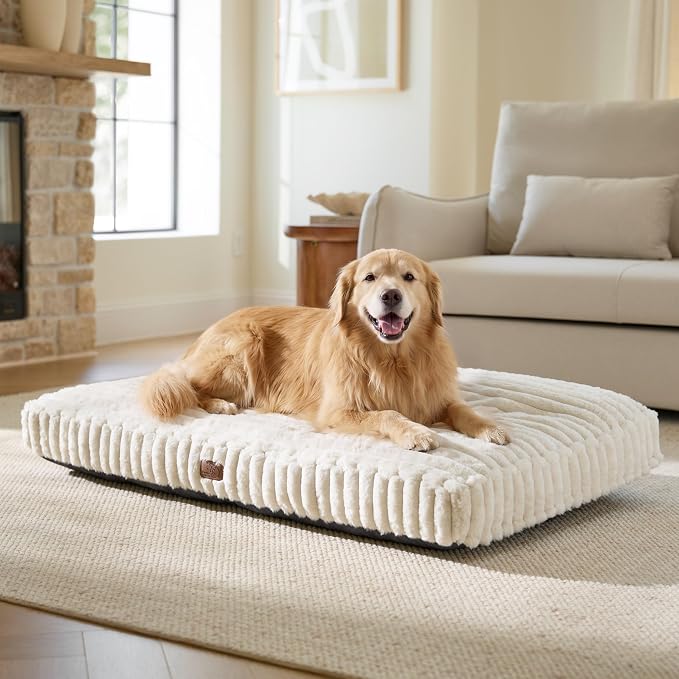Bedsure ComfyFleece™ Plush XXL Dog Bed for Extra Large Dogs, Crate Bed for Balanced Support, Cute Chopped Foam Pillow Pad with Removable Washable Cover, Non-Slip Waterproof Cozy Pet Mat, 47"x29" Cream