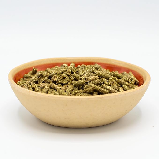 Oxbow Essentials Rabbit Food, Adult, with Timothy Hay for Rabbit, Pet Pellets with Vitamins & Minerals, Small Animal Pet Products, Bunny Food, Made in USA, High Fiber, 10 lb. Bag