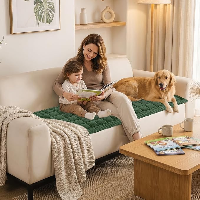 Smiry Couch Cover for Dogs, Non Slip Fuzzy Pet Sofa Covers Washable for 3 Cushion Couch, Soft Thick Furniture Protector for Cats Dogs, Against Fur, Dirt, Scratch Resistant (Dark Green, 27.6"x70.9")