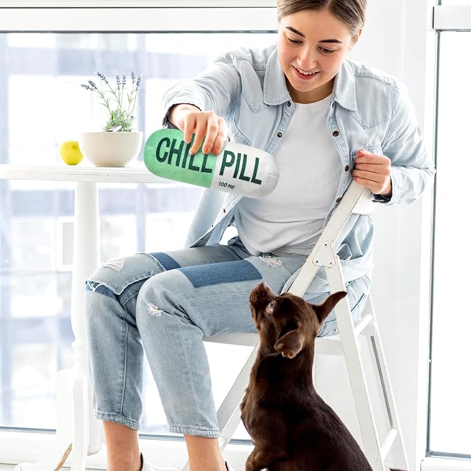 CUweipeng Dog Squeaky Chew Toy - Green Chill Pill Capsule Stuffing Teething Squeak Soft Plush Pet Puppy Toy Supplies Outward Hound Small Medium Large Breed Crinkle Dog Aggressive Chewer Keep Them Busy