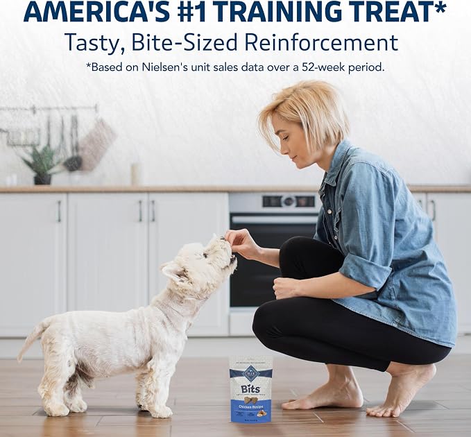 Blue Buffalo Bits Soft Dog Treats for Training, Made with Natural Ingredients & Enhanced with DHA, Chicken Recipe, 4-oz Bag, (Pack of 6)