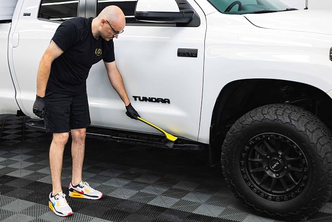 Detail Factory - Fender Well Brush - Ergonomic ProGrip Handle, Stiff Synthetic Bristles, Ergonomic Design, Clean Your Wheel Wells with Ease - Octane Riptide