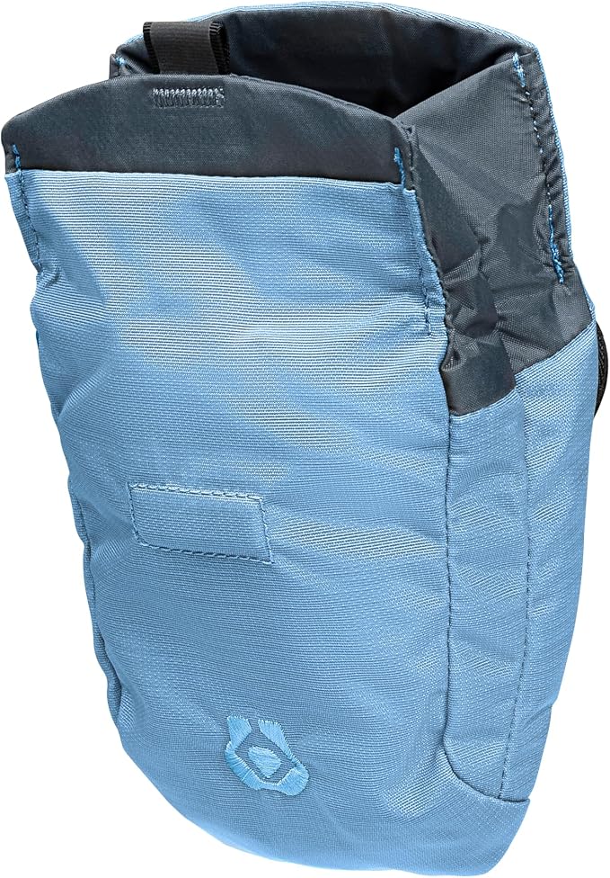 Snack Sack – Magnetic Quick-Access Treat Pouch with Wipeable Liner & Strap Attachment for Training, Walks & Rewards (Coast)