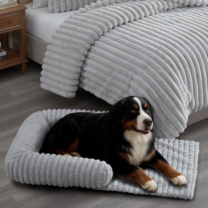 Riverbrook Home Everett Long Sofa-Style Pet Bed, Gray, Large