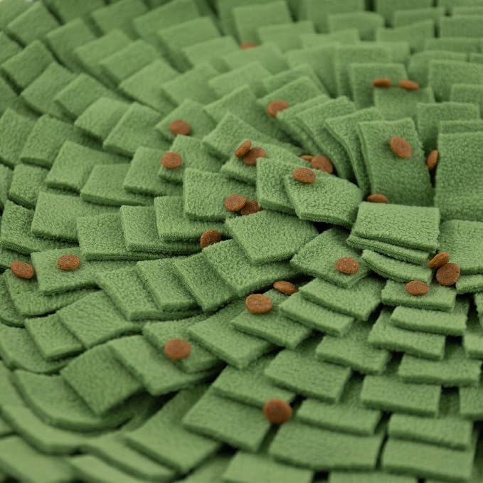 Apple Shaped Dog Snuffle Mat, 22" x 18" Large Interactive Sniff Mat for Slow Feeding & Foraging, Cute Green Enrichment Puzzle Toy for All Dogs Cats, Washable Nosework Training Pad to Relieve Boredom