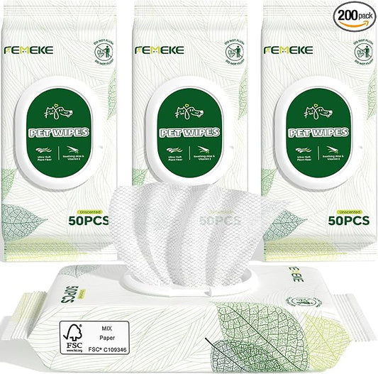 Unscented Dog Wipes & Cat Wipes (4x50 Packs) | Hypoallergenic, pH Balanced for Paws, Body, Eyes & Ears Grooming |All-Natural Plant Fiber Wipes with Aloe & Vitamin E | Pearl Texture