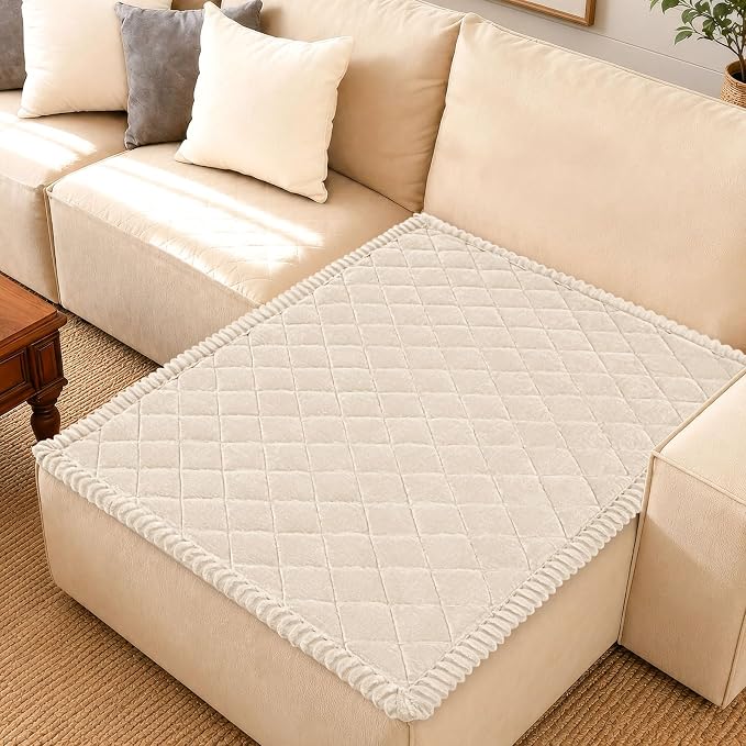 Smiry Couch Cover for Dogs, Non Slip Washable Pet Sofa Protector for Large Dogs, Cats, Fuzzy Plush Sofa Covers for Sectional Sofa, Against Fur, Dirt & Scratch Resistant, White, 43"×63"
