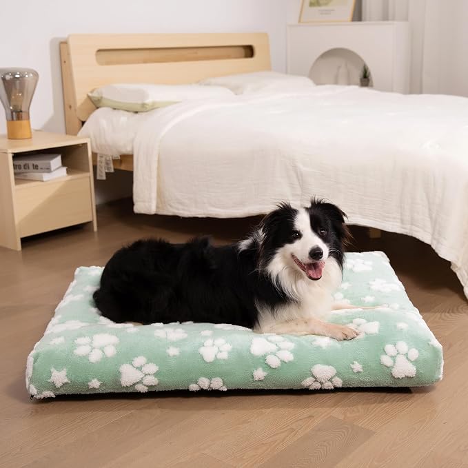 Dog Beds for Extra Large Dogs, Cute Thick Dog Bed for Crate Kennel, Fluffy Pet Bed with Removable Washable Cover and Anti-Slip Bottom, 41"x 28", Green Paw