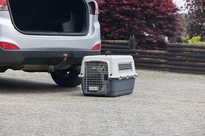 Karlie Transport Box - in Accordance with IATA Requirements for Transportation of Live Animals