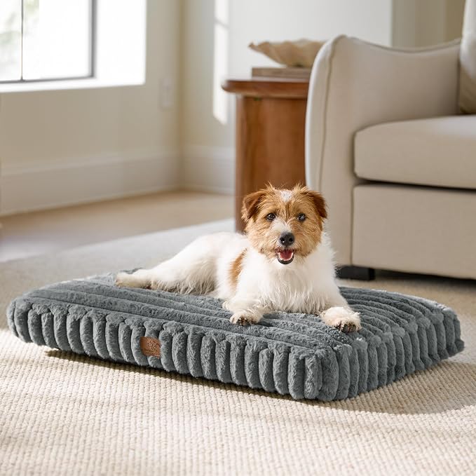Bedsure ComfyFleece™ Plush Dog Bed Medium Size Dog, Dog Crate Bed for Balanced Support, Cute Chopped Foam Dog Pillow Pad with Removable Washable Cover, Non-Slip Waterproof Cozy Pet Mat, 30"x 20", Grey
