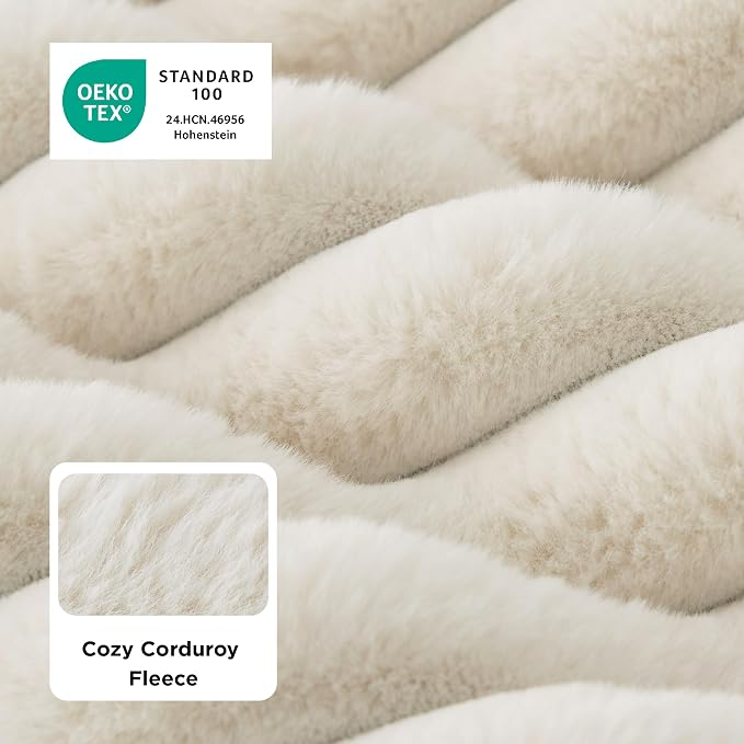 Bedsure ComfyFleece™ Plush Dog Bed Medium Size Dog, Dog Crate Bed for Balanced Support, Cute Chopped Foam Pillow Pad with Removable Washable Cover, Non-Slip Waterproof Cozy Pet Mat, 30"x 20", Cream