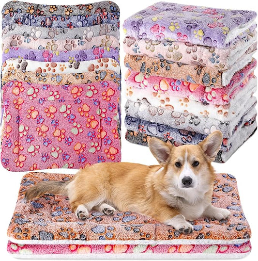 Ripeng 8 Pcs Guinea Pig Bed Mat Fleece Cat Pad Dog Crate Mat for Indoor Warm Reversible Pet Bedding for Small Animal Washable Kennel Crate Pad Cat Carrier(23'' x 18'',Multicolor)