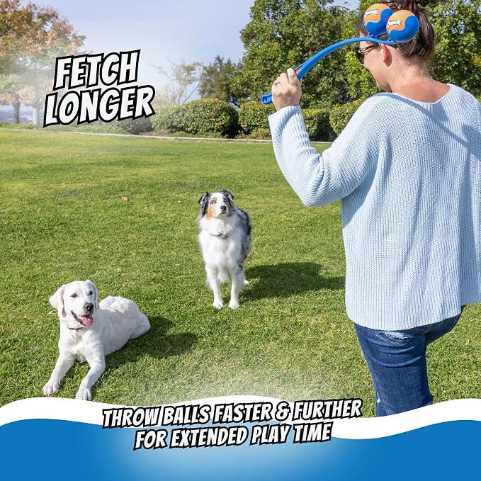Chuckit! The Duo 22M Double Launcher Dog Toy, 22" Length, Includes 2 Medium Tennis Balls (2.5") Size Medium for Breeds 20-60lbs, for Multi-Dog and Pack Play, Launches Two Balls at Once