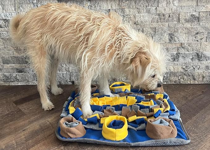 Piggy Poo and Crew Dichromatic Snuffle Foraging Mat for Dogs Perception of Color Enrichment Toy for Dogs Puppies Pigs Rabbits Cats Small Animals